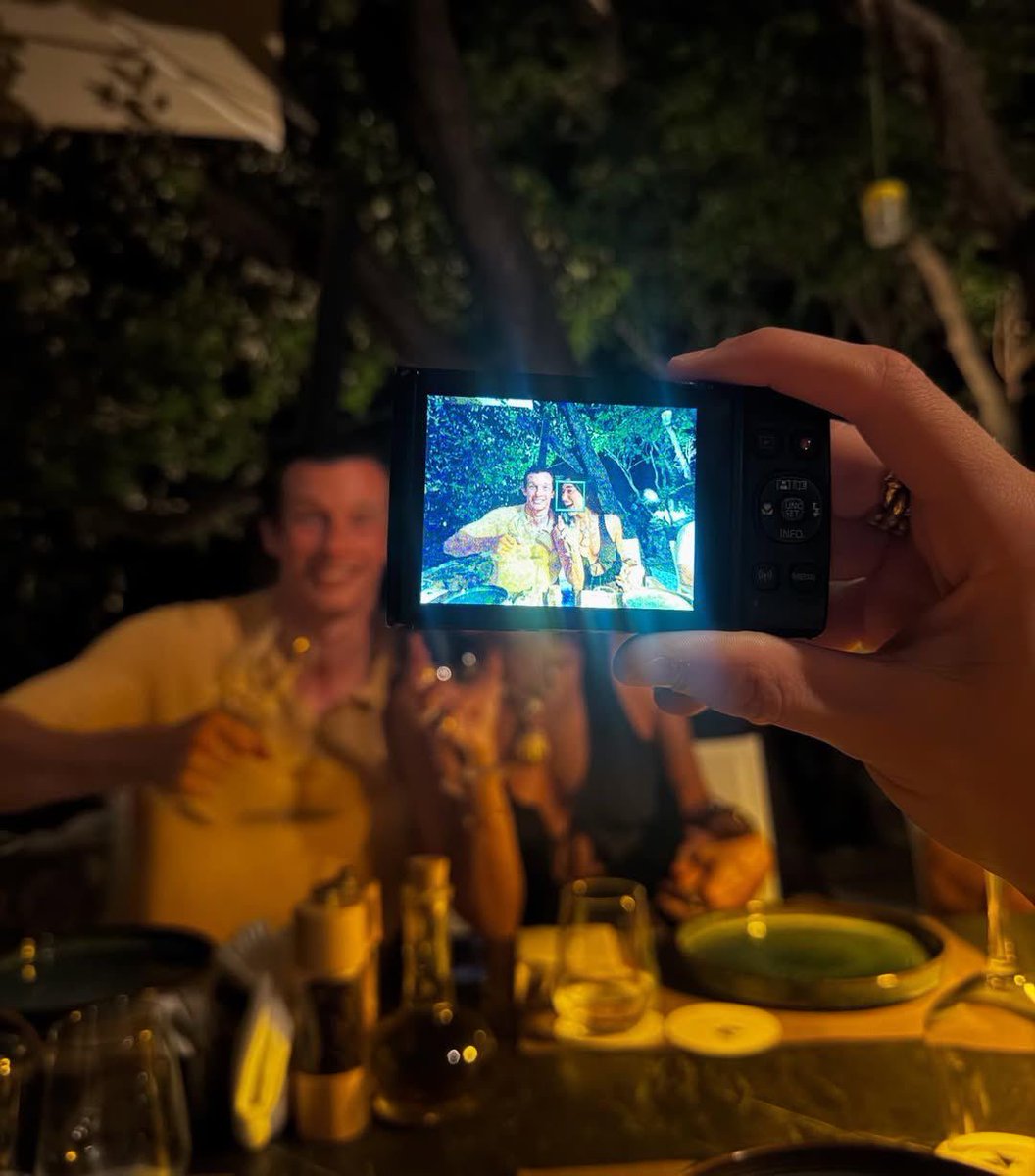 dua lipa pics tweet media