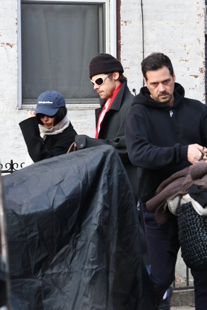 HS Candids tweet media