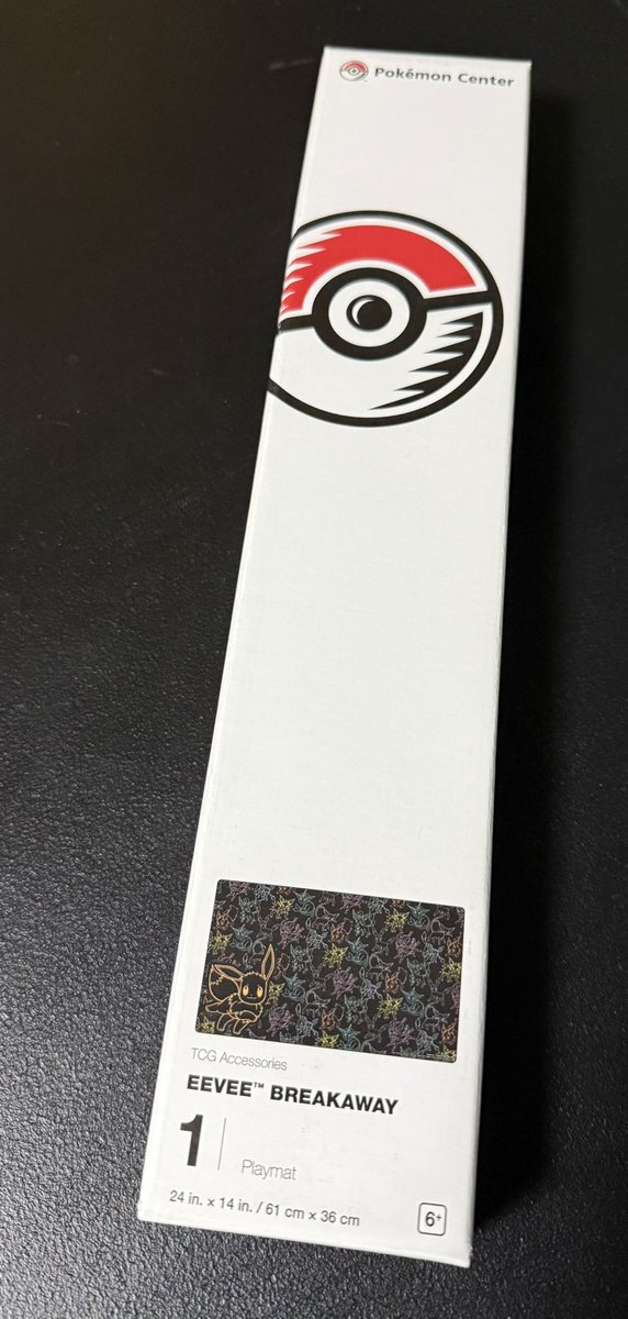 yan53598935's tweet image. Picked up this Eevee playmat at a local Pokémon shop today for about $40 and I’m really happy with it.  
#PokemonTCG #playmat