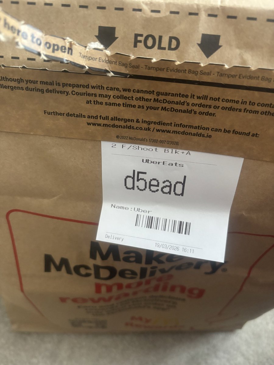 DazPUPBlueArmy tweet media