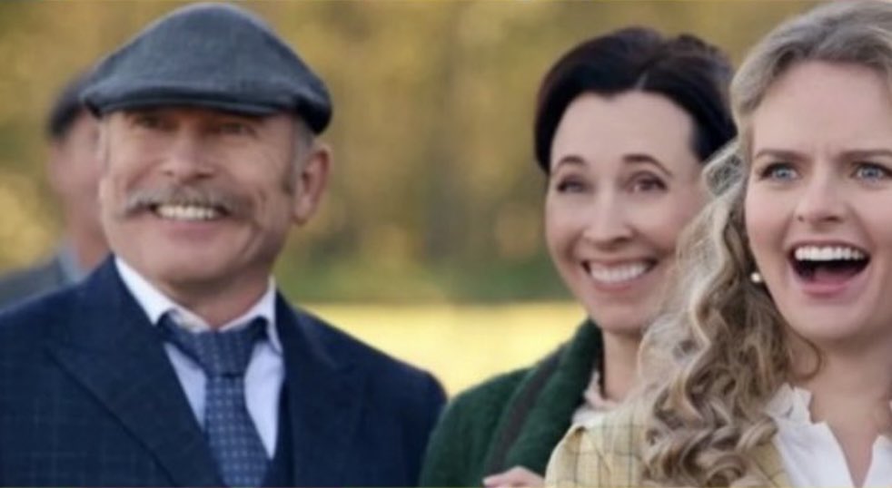 Team FloMo tweet media