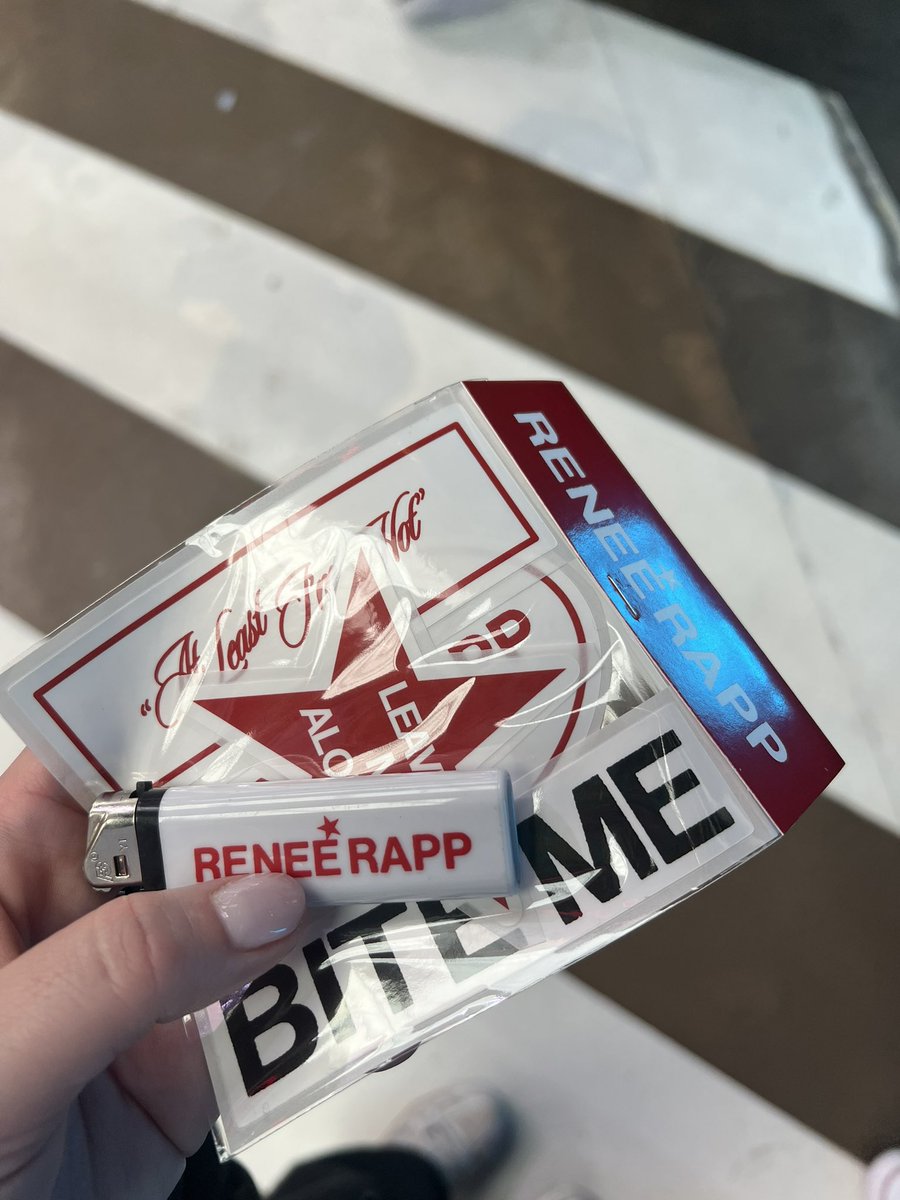 free renee merch in boxpark🙂‍↕️