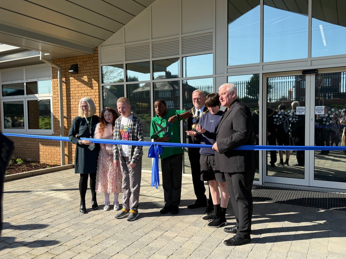 Dudley Council tweet media