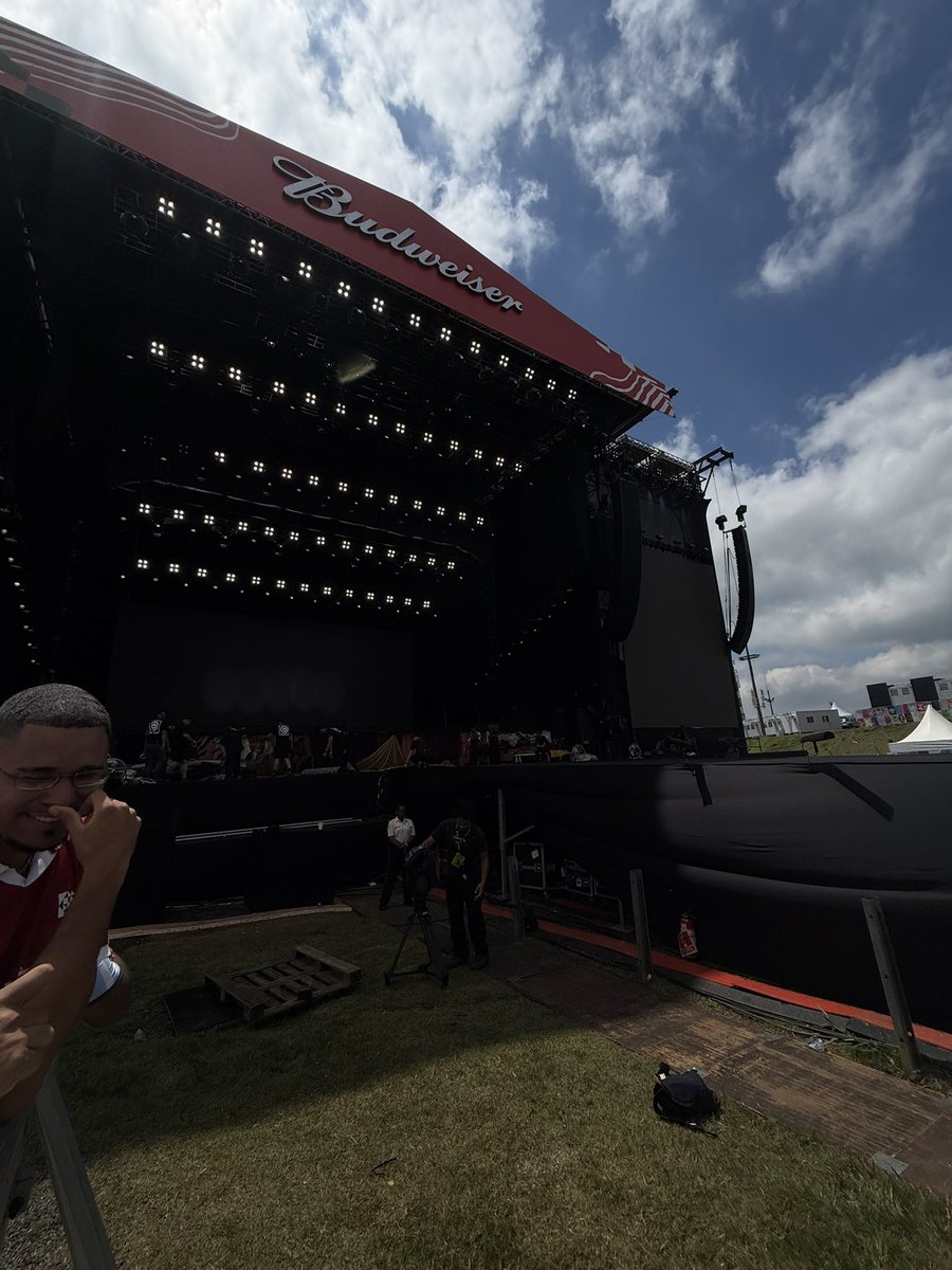 lipe ❤️‍🔥 tweet media