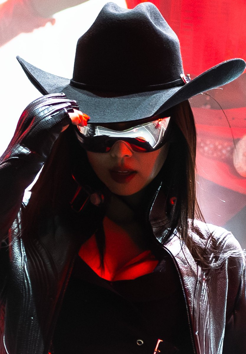 Worldwide JENNIE tweet media