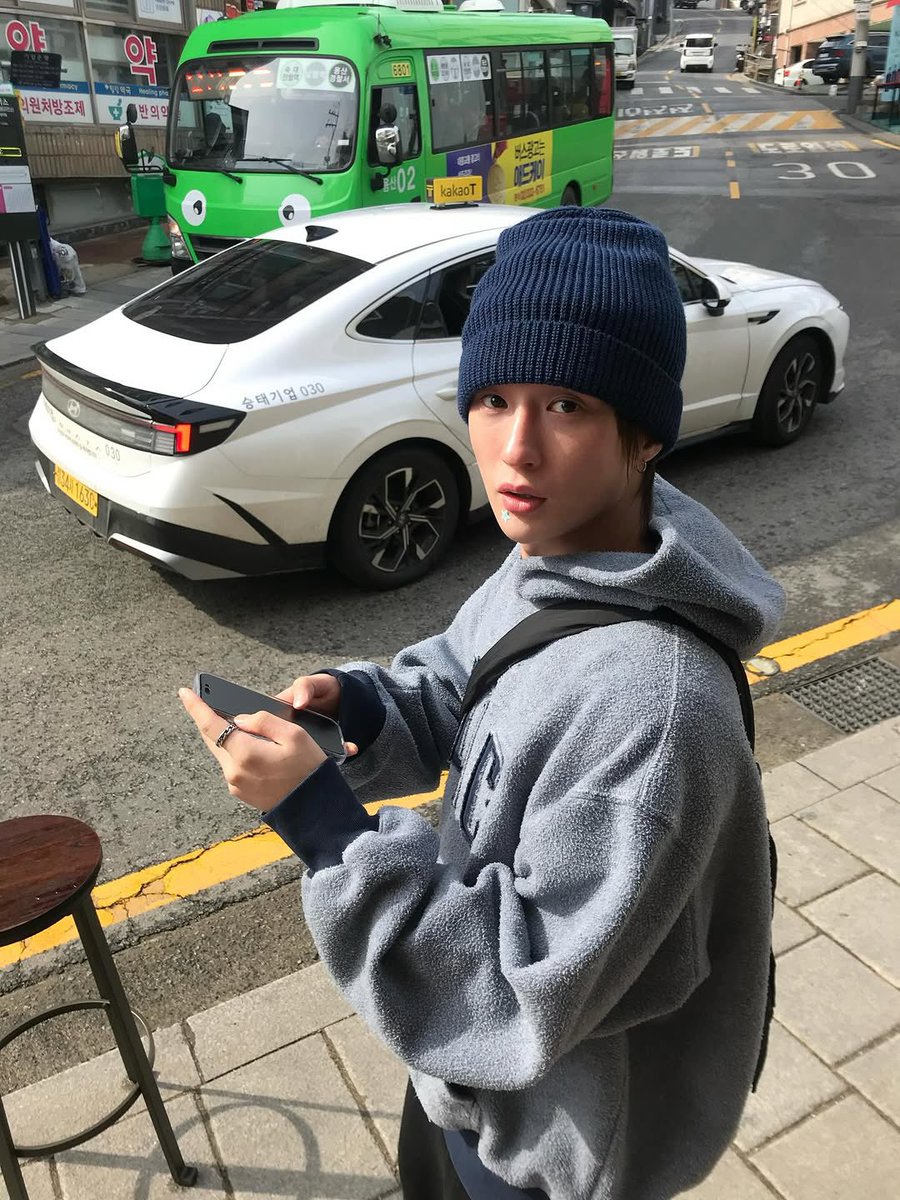 옥땅으로따라와임마 tweet media