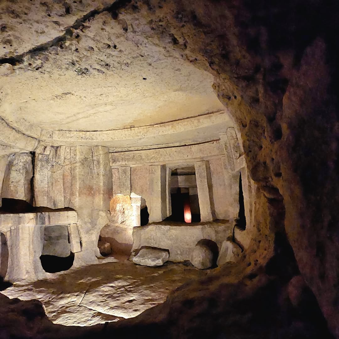 Megalithomania tweet media