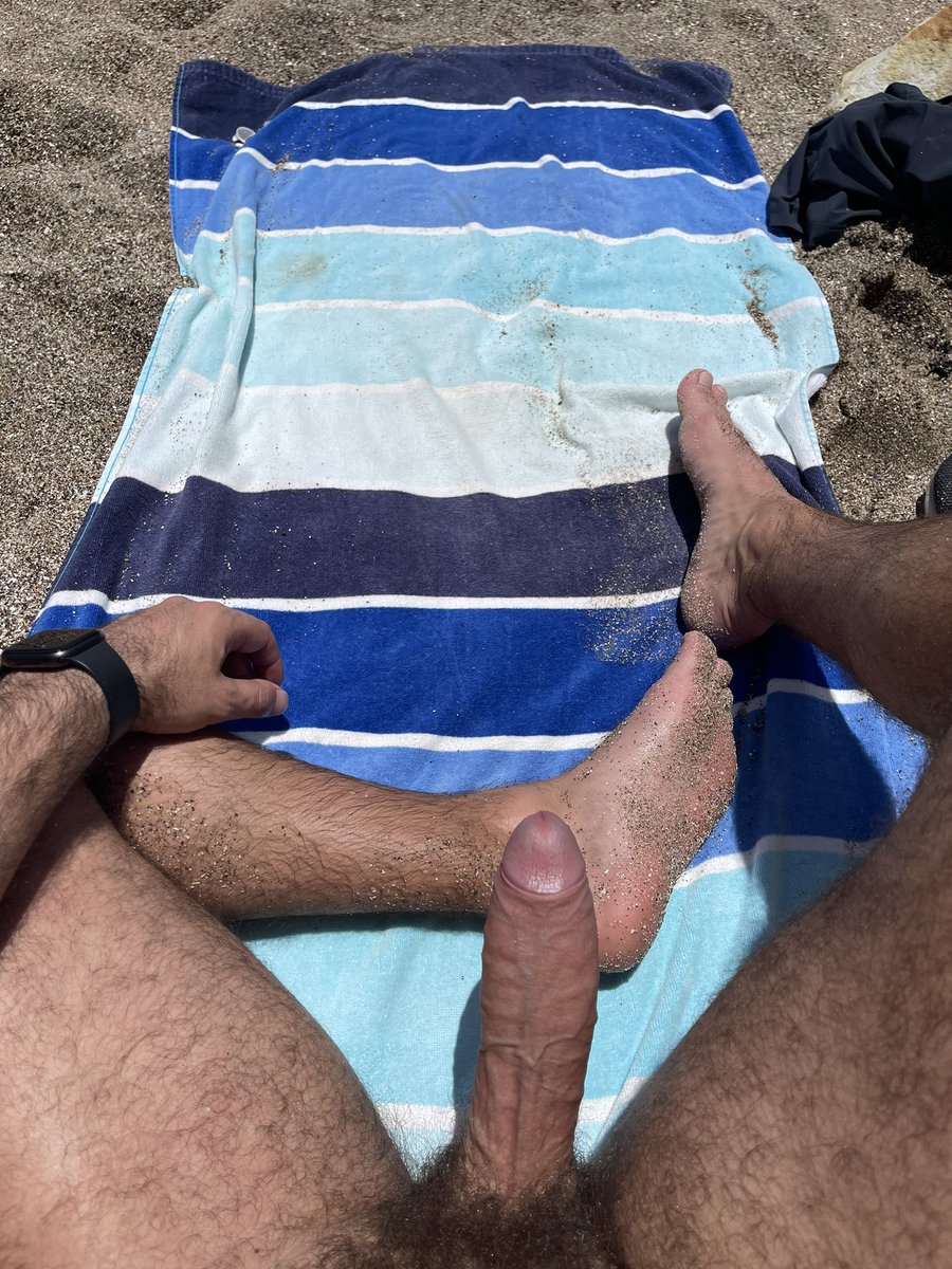 robilwil tweet media