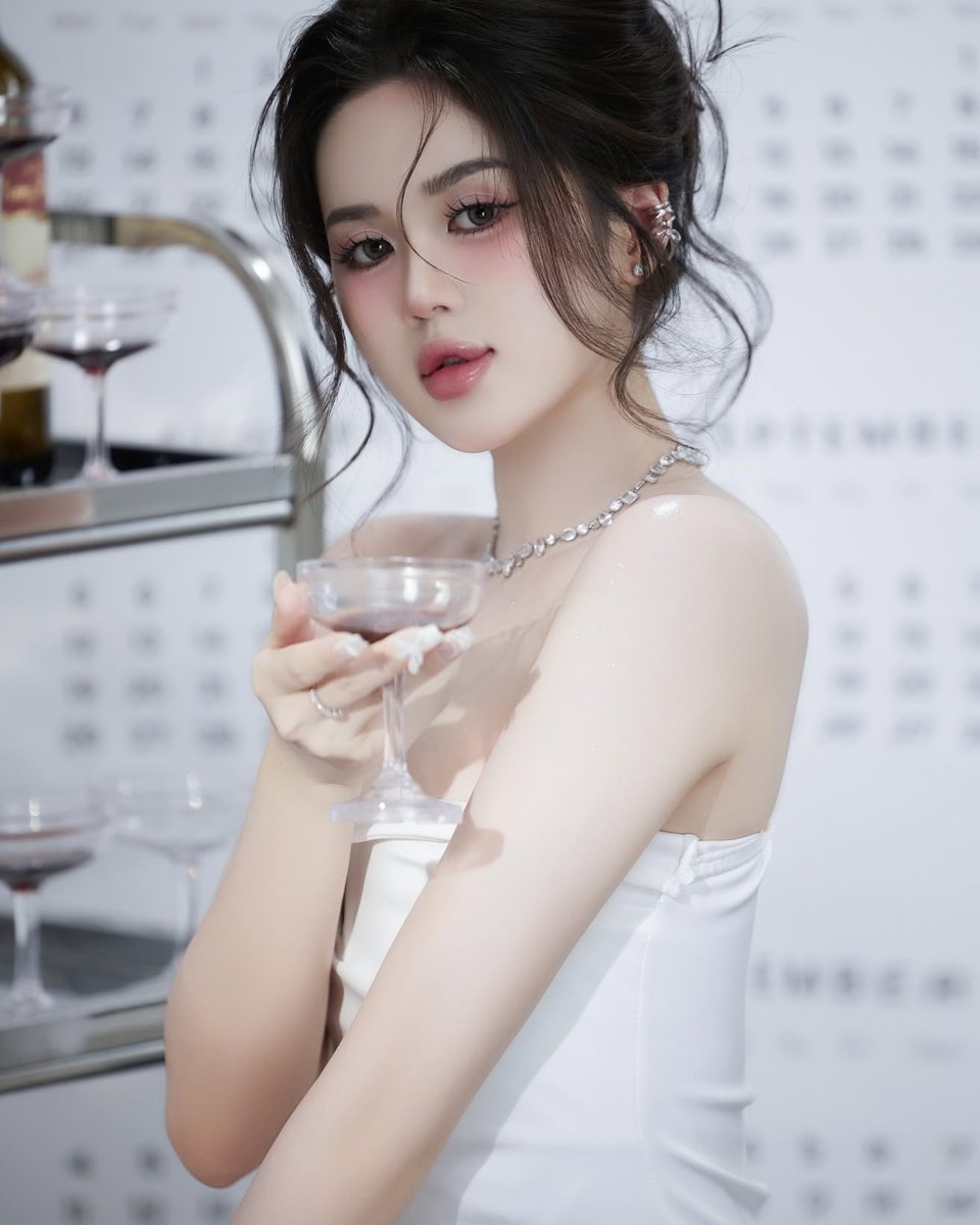 toungyintawe tweet media