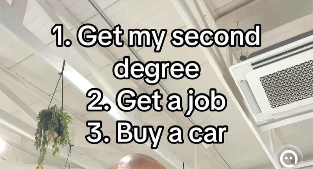 Bheyonś Mboweni💕 tweet media