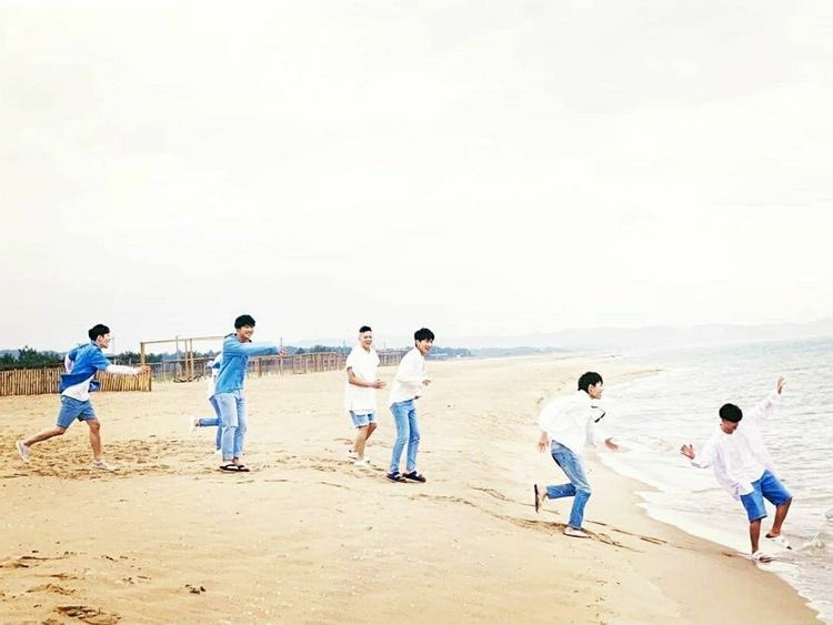 ༊*·˚ tweet media