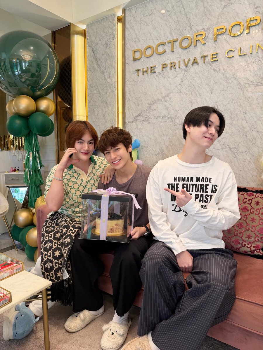 MarkOhmUpdateTH tweet media