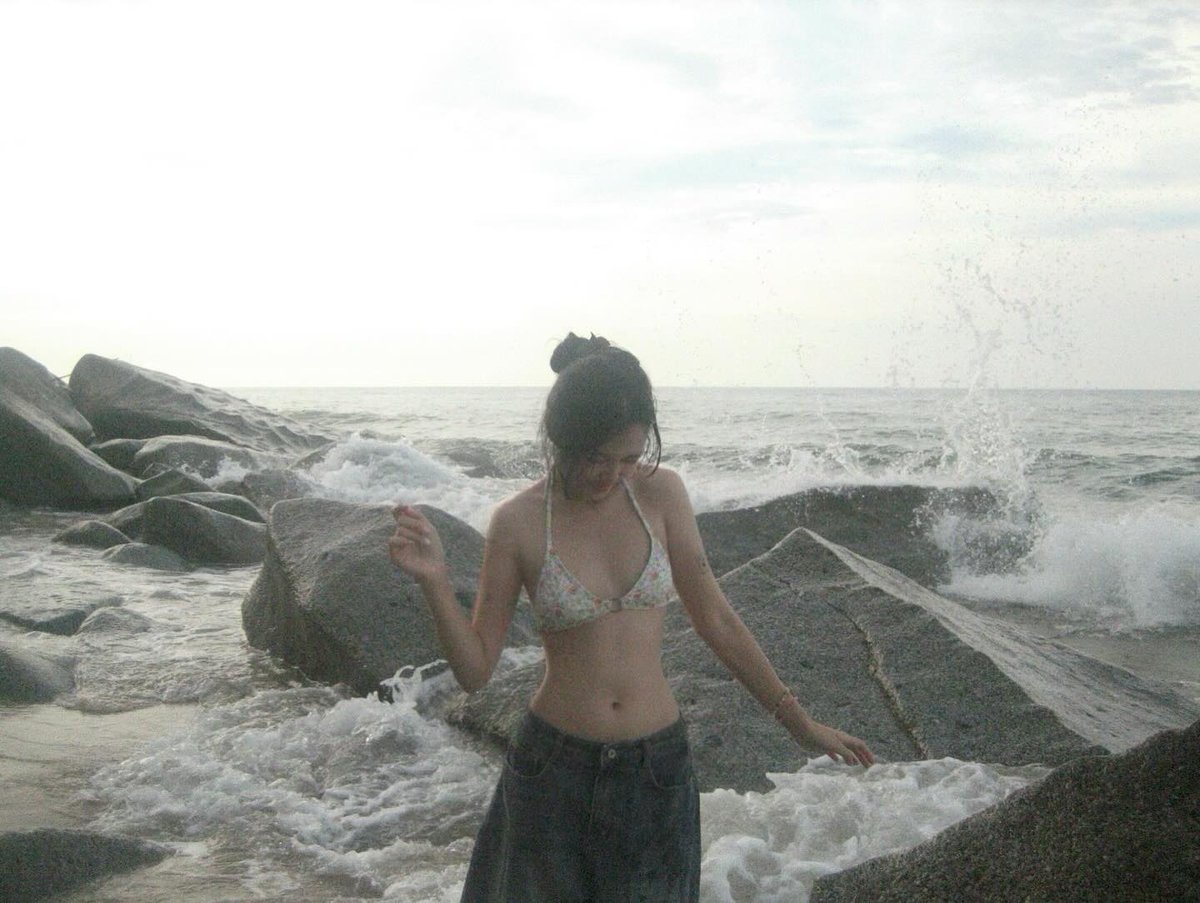 Thomas M tweet media