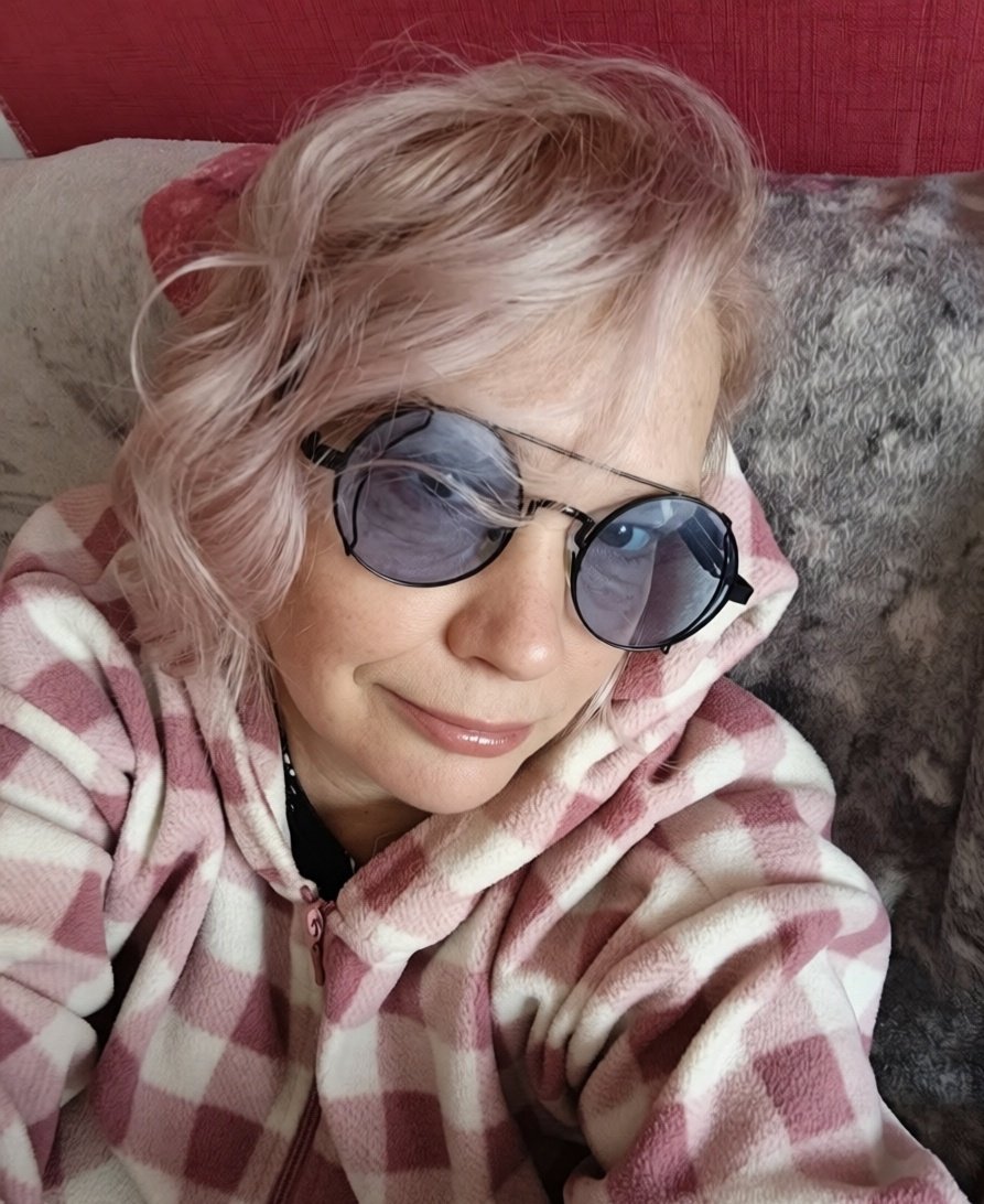 white_fairy tweet media