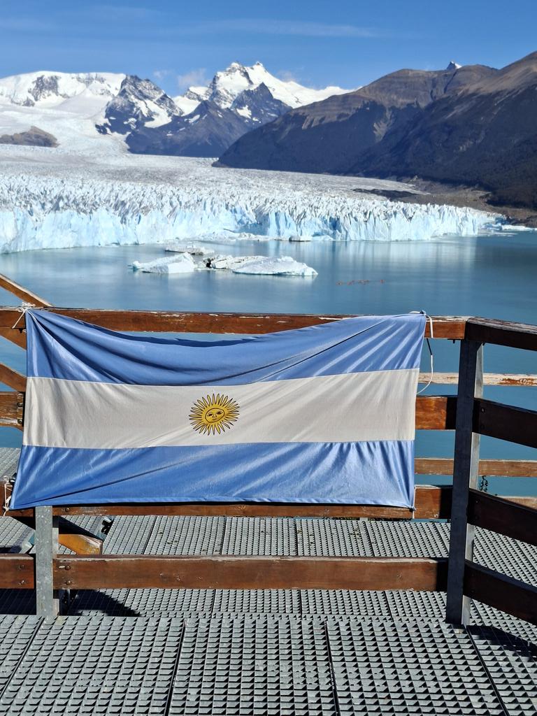 floduh's tweet photo. La Patagonie...
Incroyable 
Spéciale dédicace à  @dropdutalon https://t.co/mjgFVTiF0d