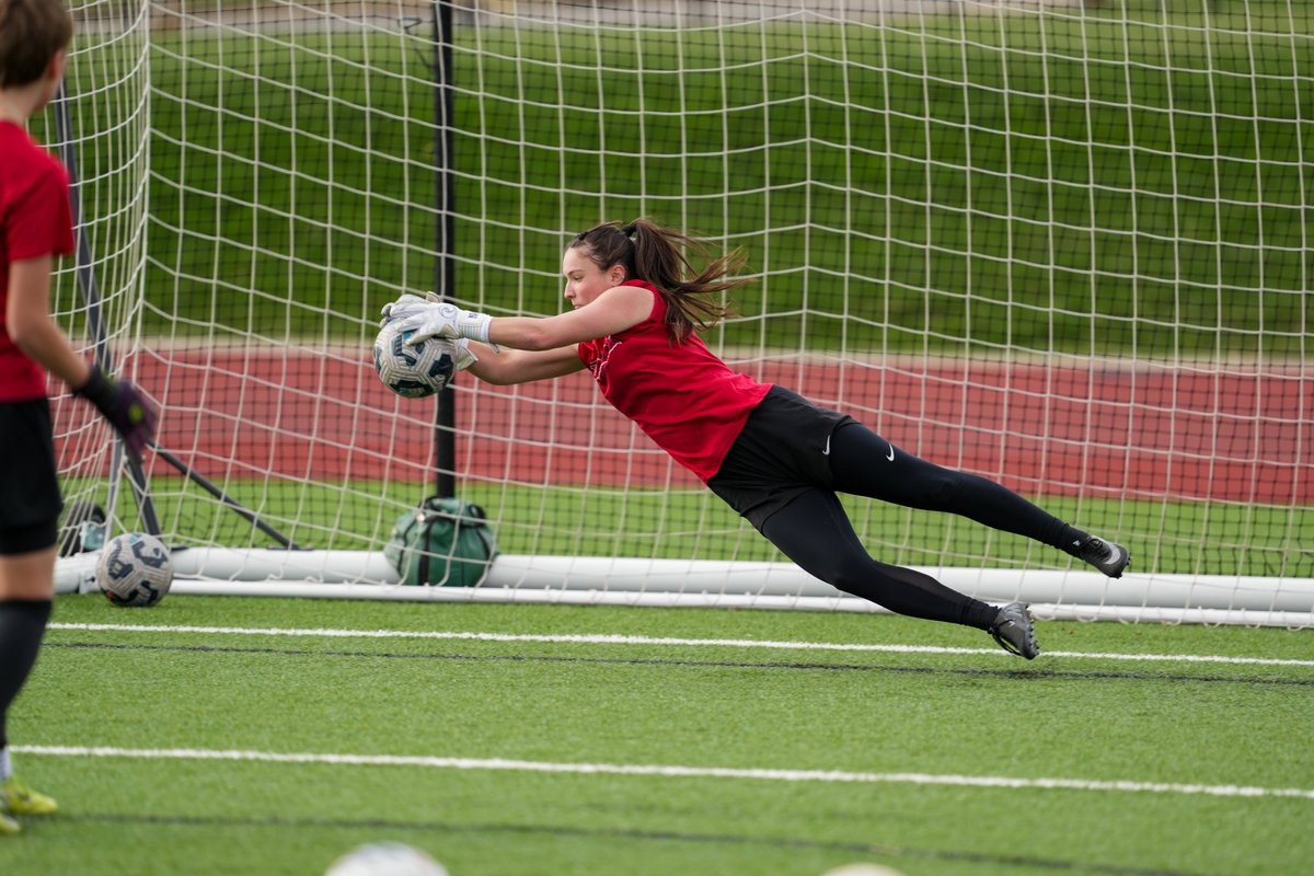 YSU Women's Soccer🐧 tweet media