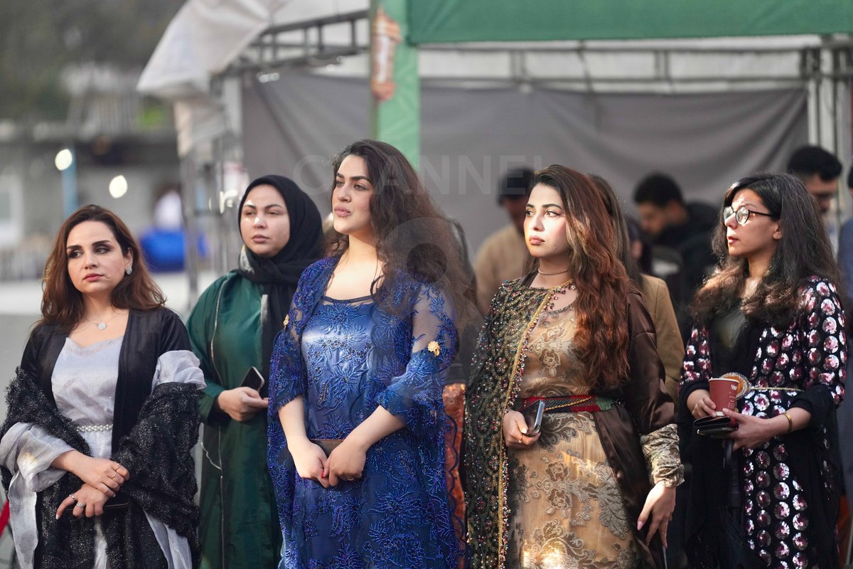 Channel 8 English tweet media