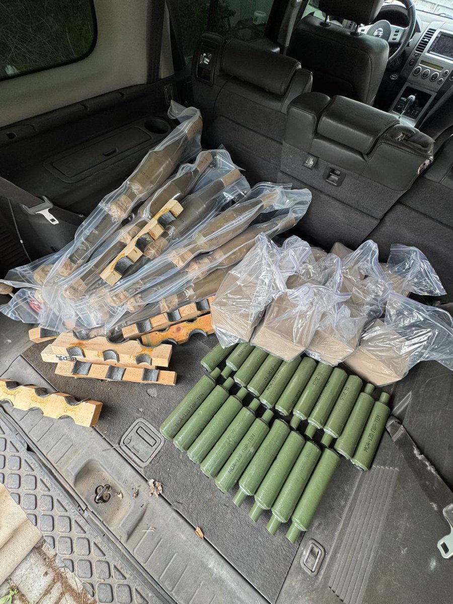 пан Айс tweet media