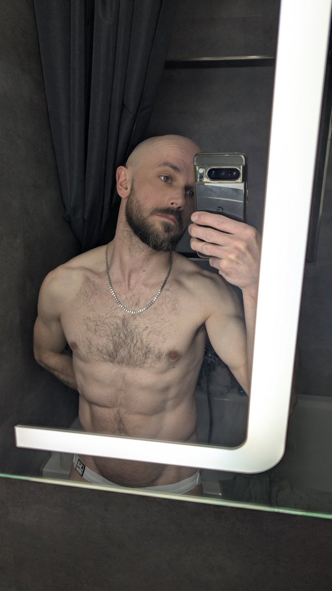 𝕸𝖆𝖗𝖈𝖚𝖘 🫧 tweet media