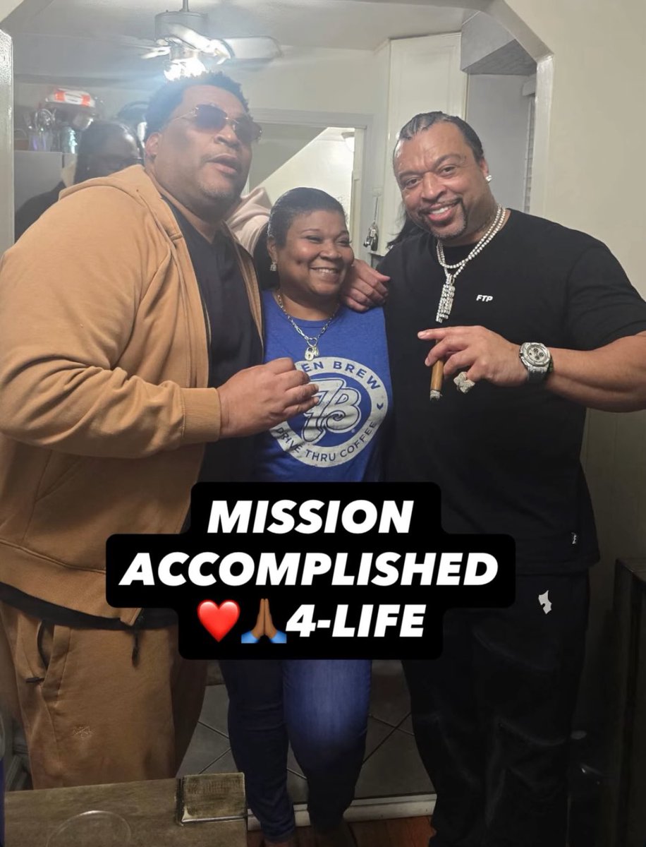 ًWave Checkers tweet media