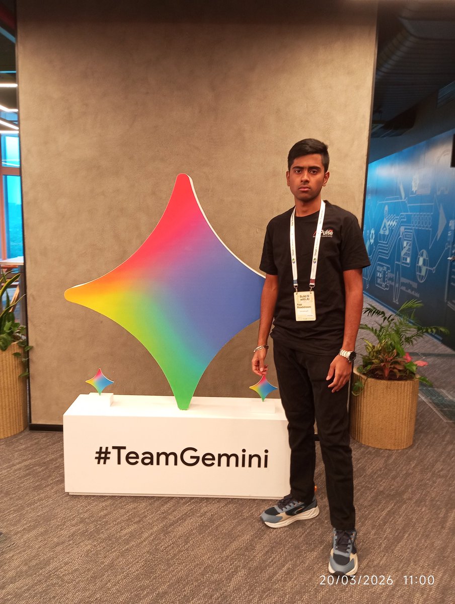 hamsadhwaj's tweet photo. Stepped into the future at @Google Ananta for #BuildWithAI App Roadshows by @GoogleDevsIN!🚀

This workspace in #Bengaluru is on another level, straight-up #Innovation🔥

Built with #AI and got hands-on with @antigravity🤯

Days like this hit different, this is why we #build💡 https://t.co/wlaQyEcrZS