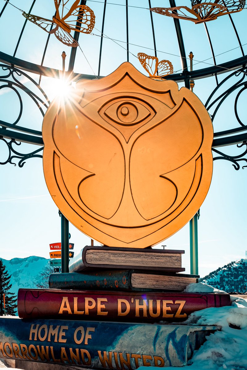 Tomorrowland Winter tweet media