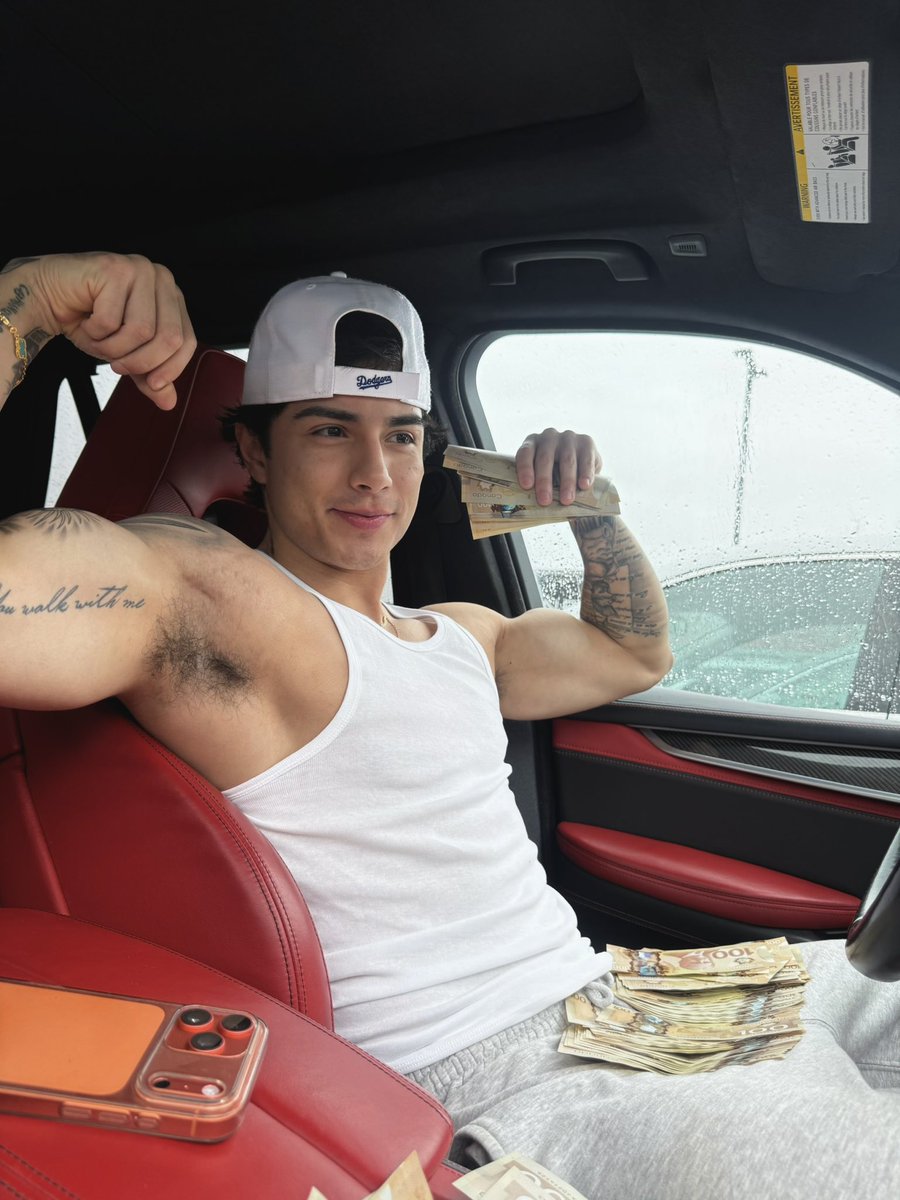 KingStrada👑 tweet media