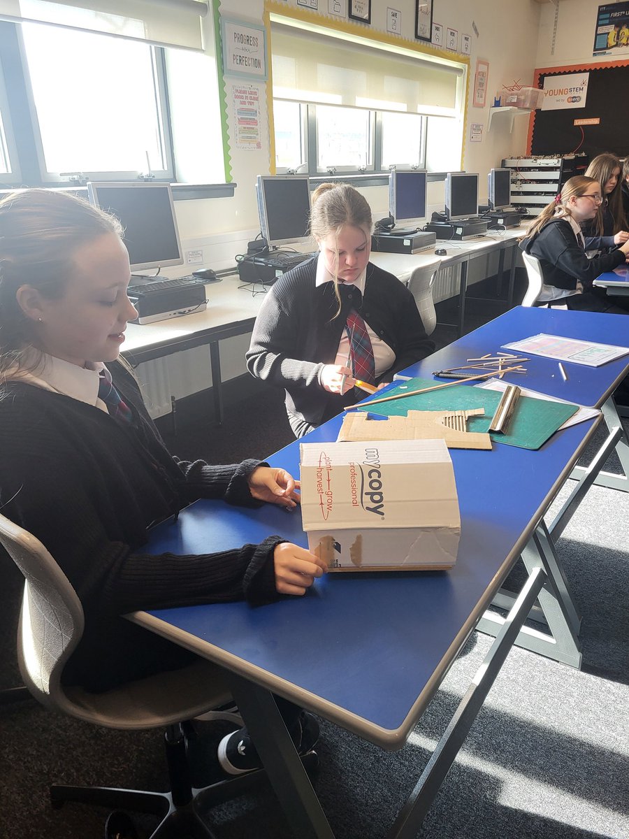 Mr Livingstone DHT tweet media