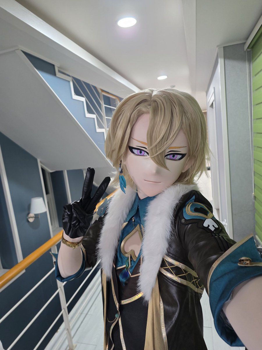 ガズア tweet media