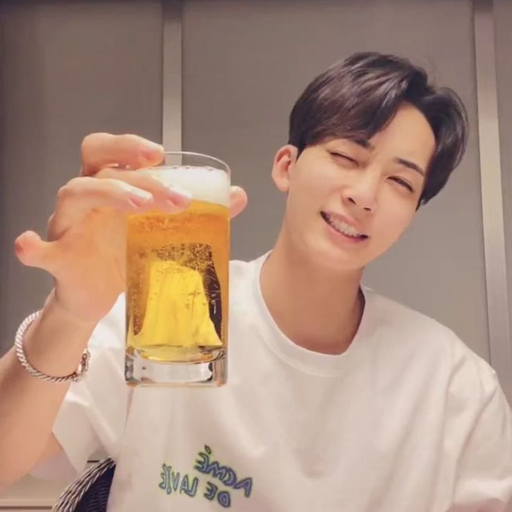 ฮงแง๊นน'นนน tweet media