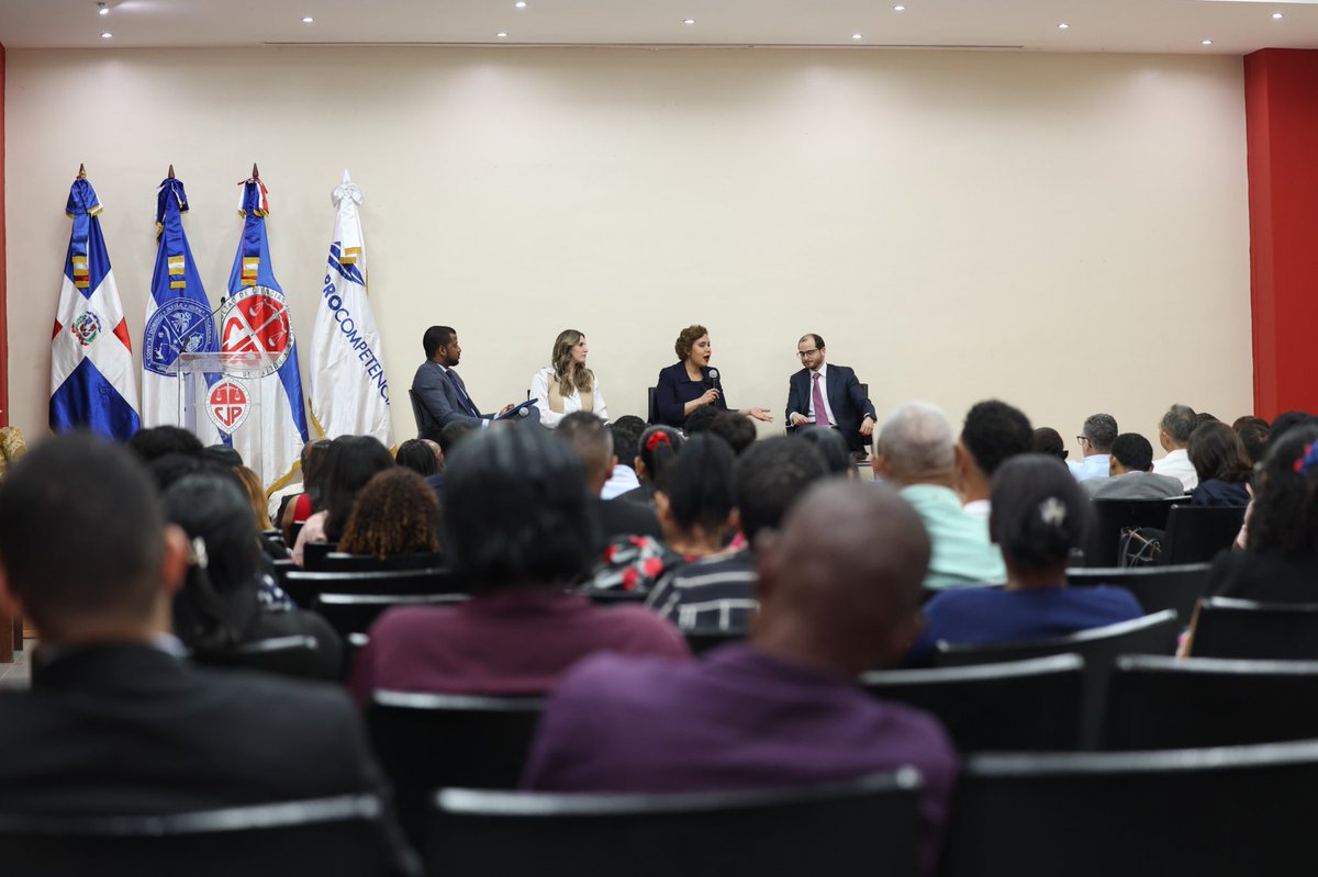 ProCompetencia tweet media