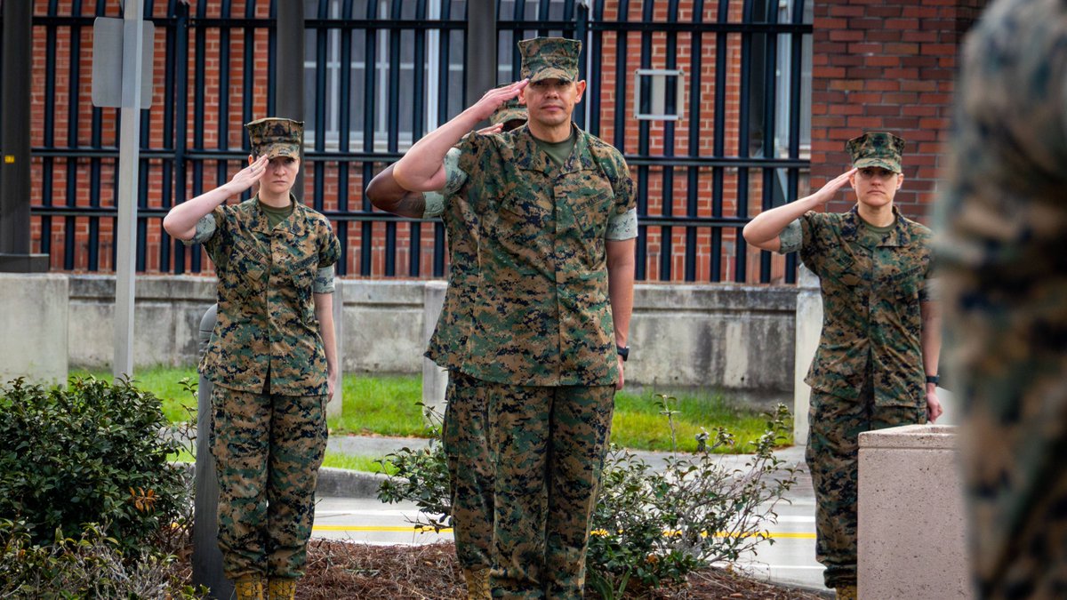 Marine Corps Reserve tweet media