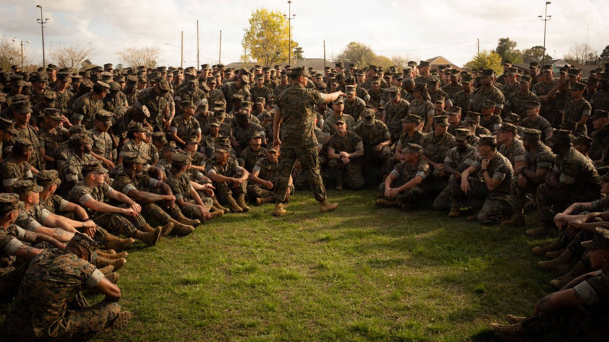 Marine Corps Reserve tweet media