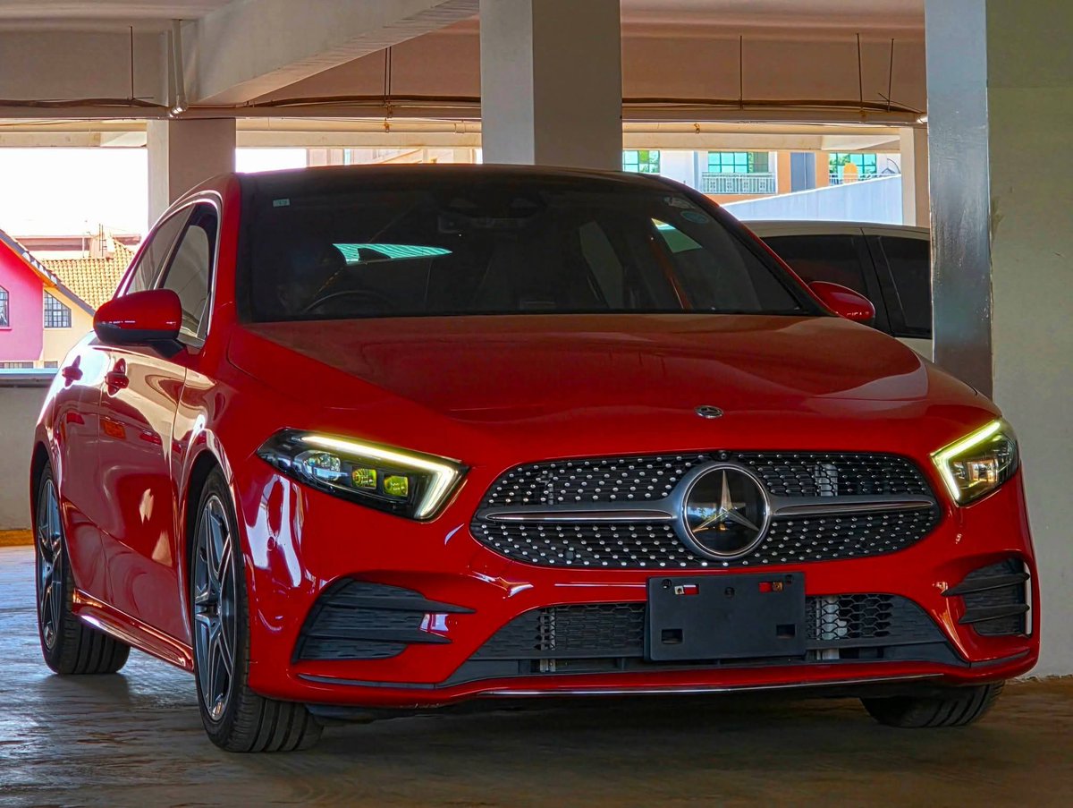 CNairobian1_'s tweet photo. 2018 MERCEDES BENZ A180 AMG-LINE/ SUNROOF
🔥🔥UNDER 30k KMS🔥🔥
PRICE DROP: KES 2,999,999✅️
FInancing Options Available✅️
CALL 0742 655 746 

KEY SPECS:
1300cc Turbocharged Petrol engine◼️
7 speed automatic transmission◼️
136 Horsepower output◼️
200Nm torque output◼️ https://t.co/MJUyIfrBWx