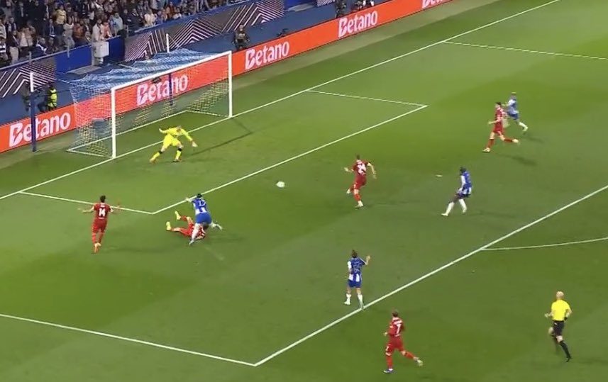 Bekki | Pokalsiegerin ⚪️🔴 tweet media