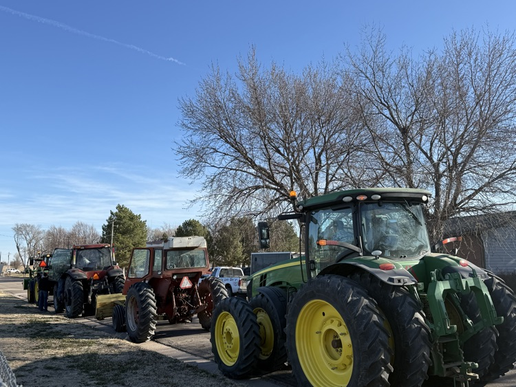 Arapahoe-Holbrook Public School (NE) tweet media