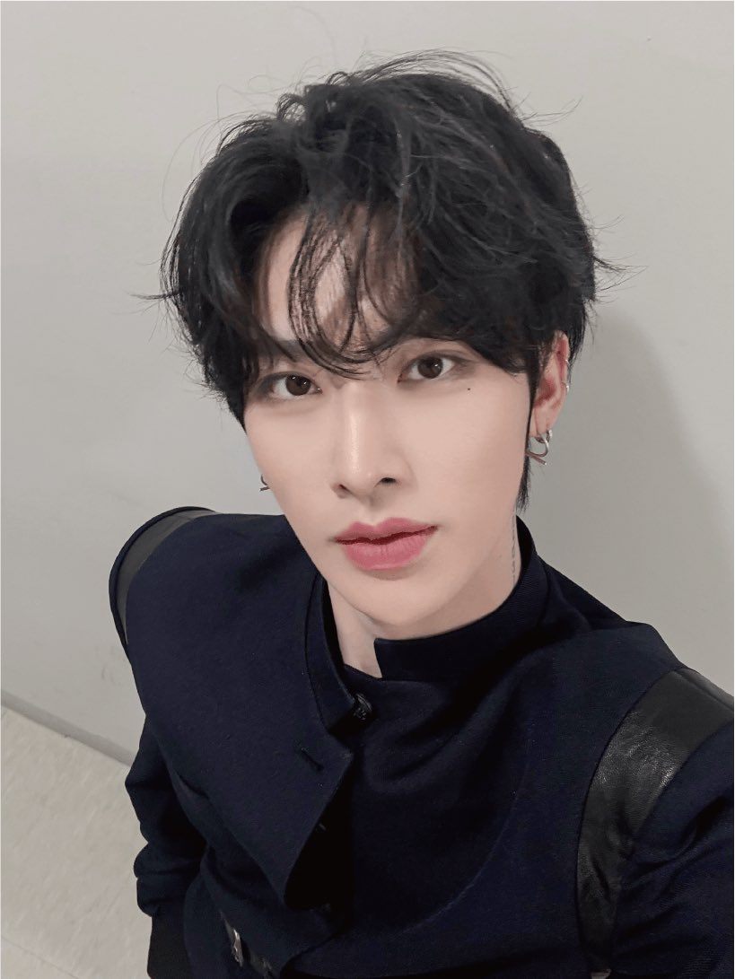 AND2BLE RICKY 앤더블 리키 tweet media