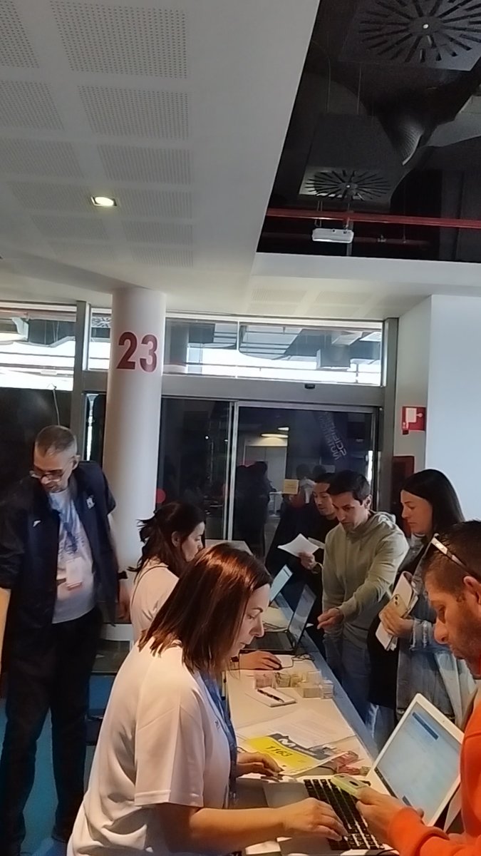 ADMarathon tweet media