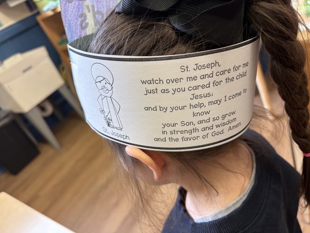 The PreK-3 students honored Saint Joseph yesterday by making these hats which taught them a beautiful prayer to Saint Joseph and reminded them that they can be God's helper, too.

🙏❤️ Saint Joseph, pray for us! ❤️🙏