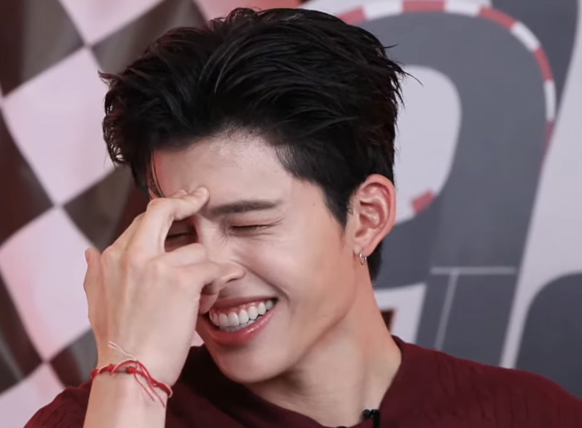 สาแก่ใจ....อีช้อยนัก😏 tweet media