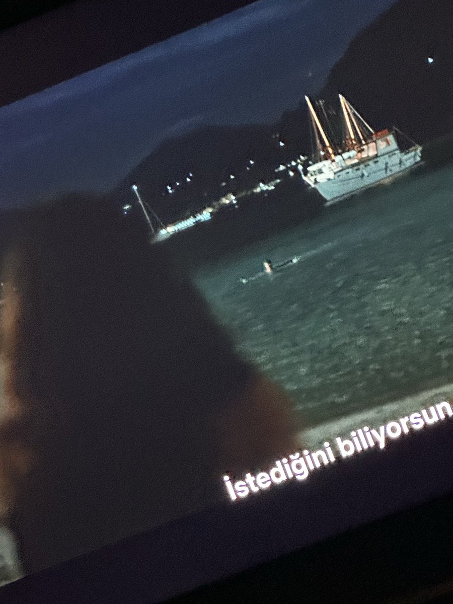 stranger tweet media