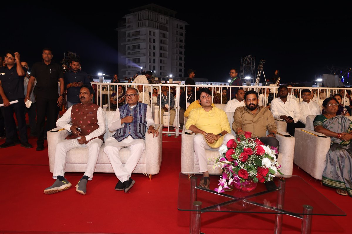 Collector & DM, Jajpur tweet media