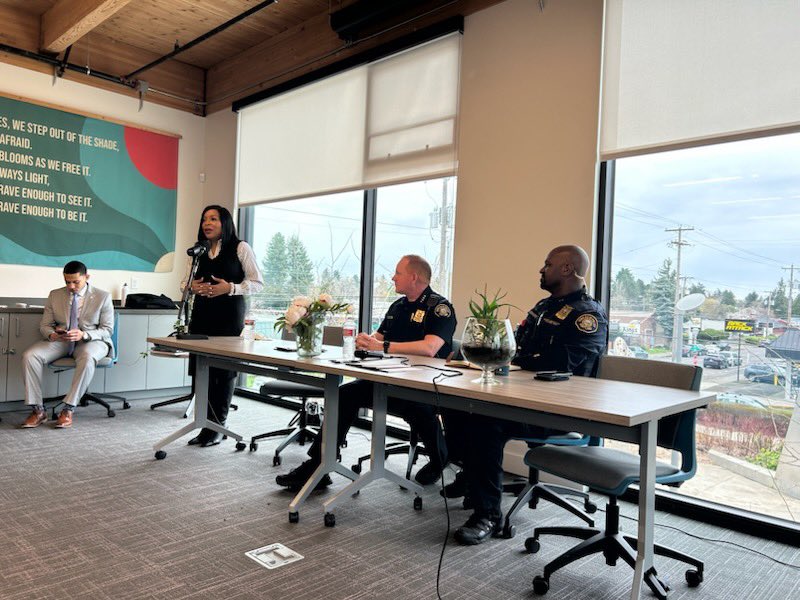 Chief Bob Day tweet media