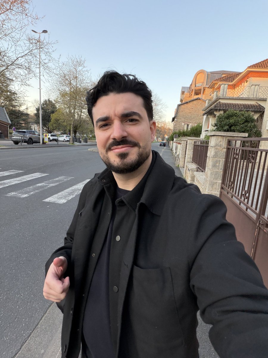 Conkerax tweet media