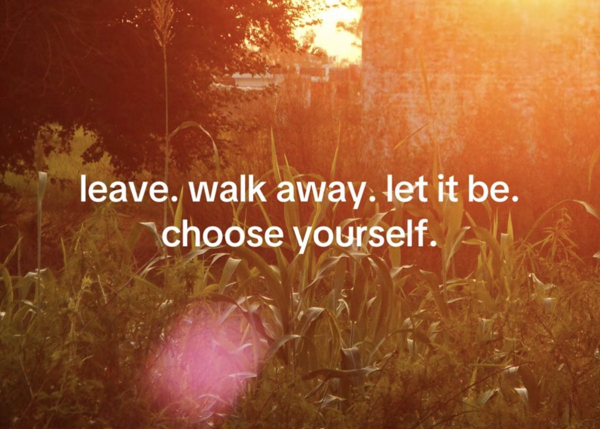 عزيز tweet media