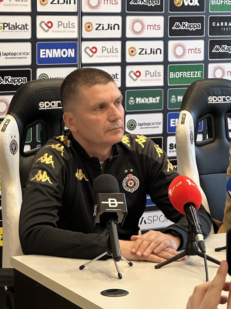 Шакал tweet media