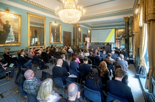 bartonknighteco's tweet photo. Fantastic turnout for the recent '#EnergyEfficiency in #PublicSector' conference at @The_IoD.

Our Director @PaulVine2 was on the panel with 
Simeon Perry of #BESAS &amp; @EfficiencyNorth, Kelly Crews of  @WillmottDixon &amp; Keith Horgan formerly of #Ofgem.

@EEA_UK  #LocalAuthorities https://t.co/KXhO29UNqj