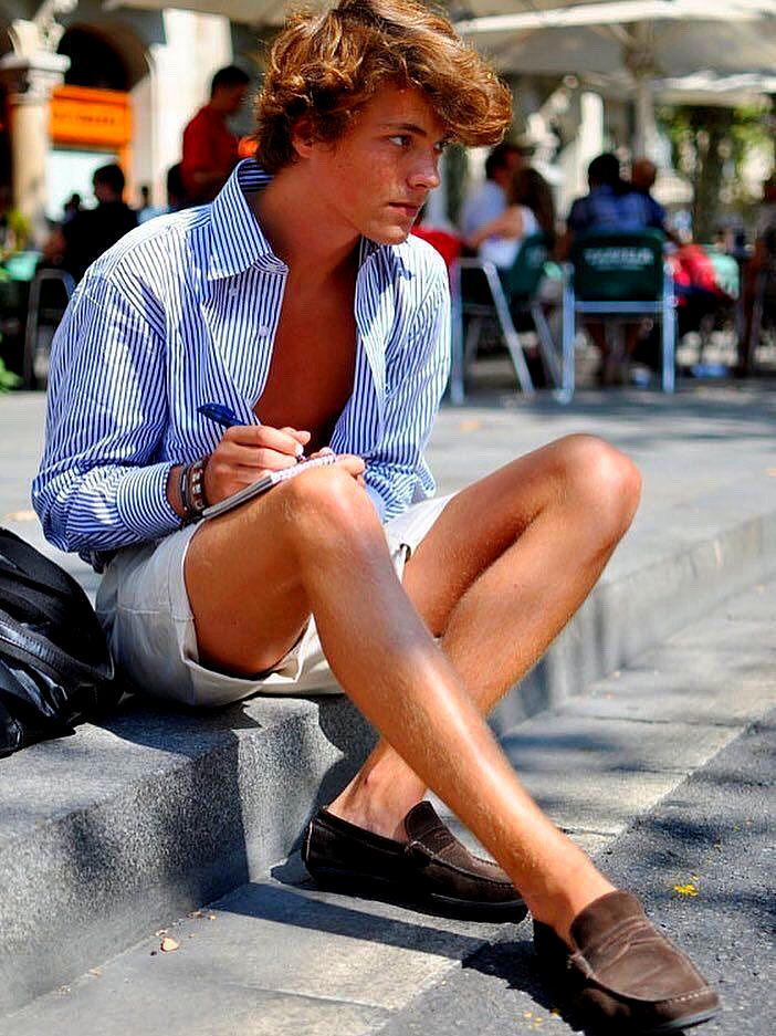 mystic islander tweet media