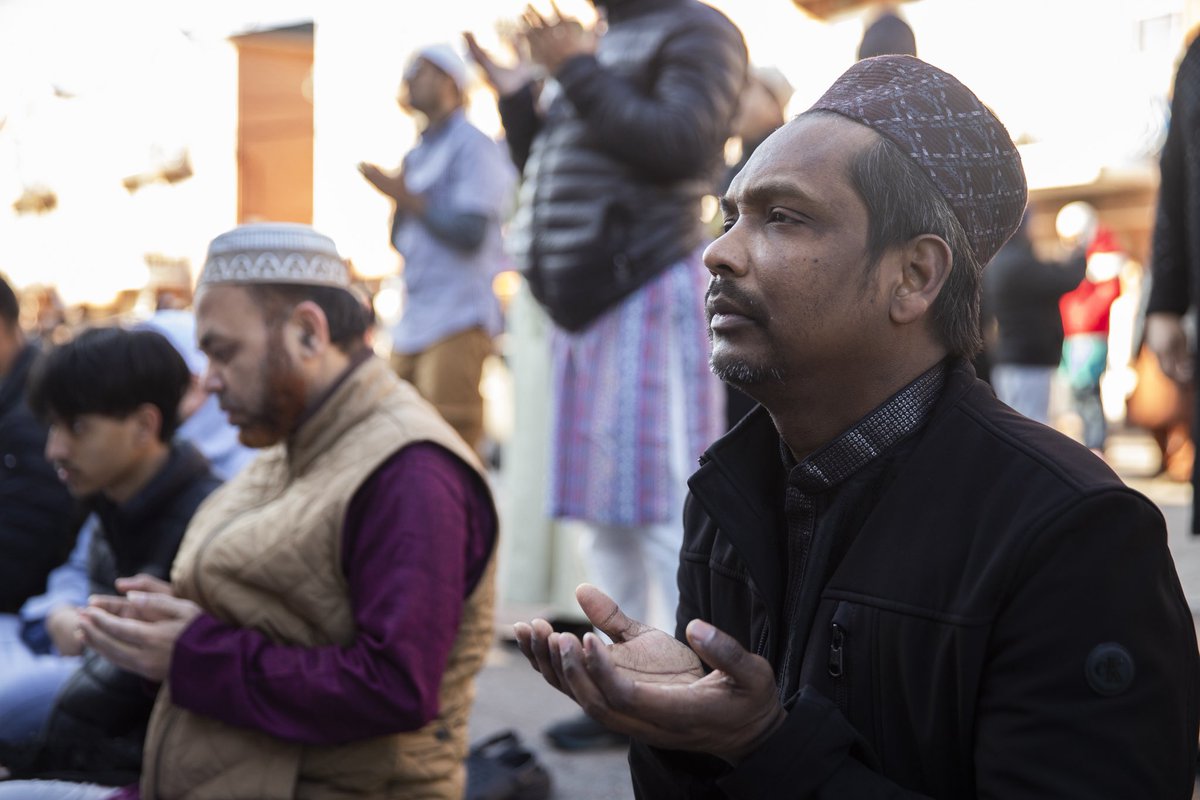 SpeakerMenin's tweet photo. Eid Mubarak! 

It was an honor to join the community at Jamaica Muslim Center to mark the end of Ramadan and celebrate a month of reflection, service, and togetherness. The values at the heart of Ramadan— charity, inclusion, and care— are the values that make this city strong. https://t.co/at9Du7jU9e