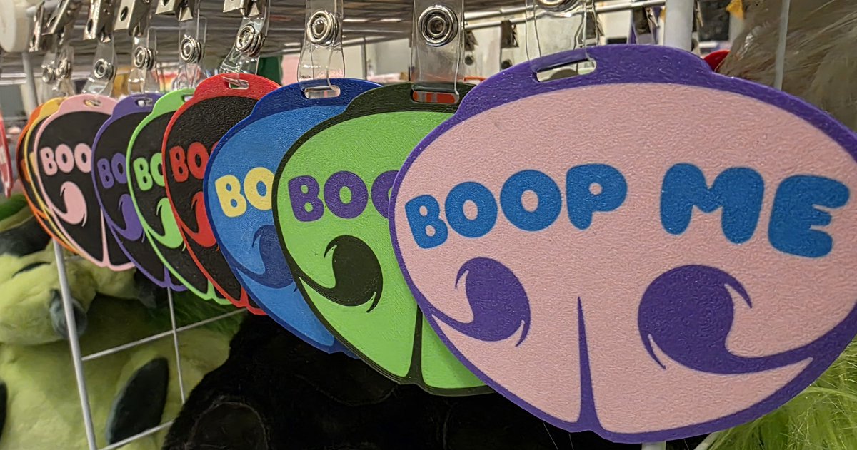 GSY Fursuits 🐾🪡🇨🇦 tweet media